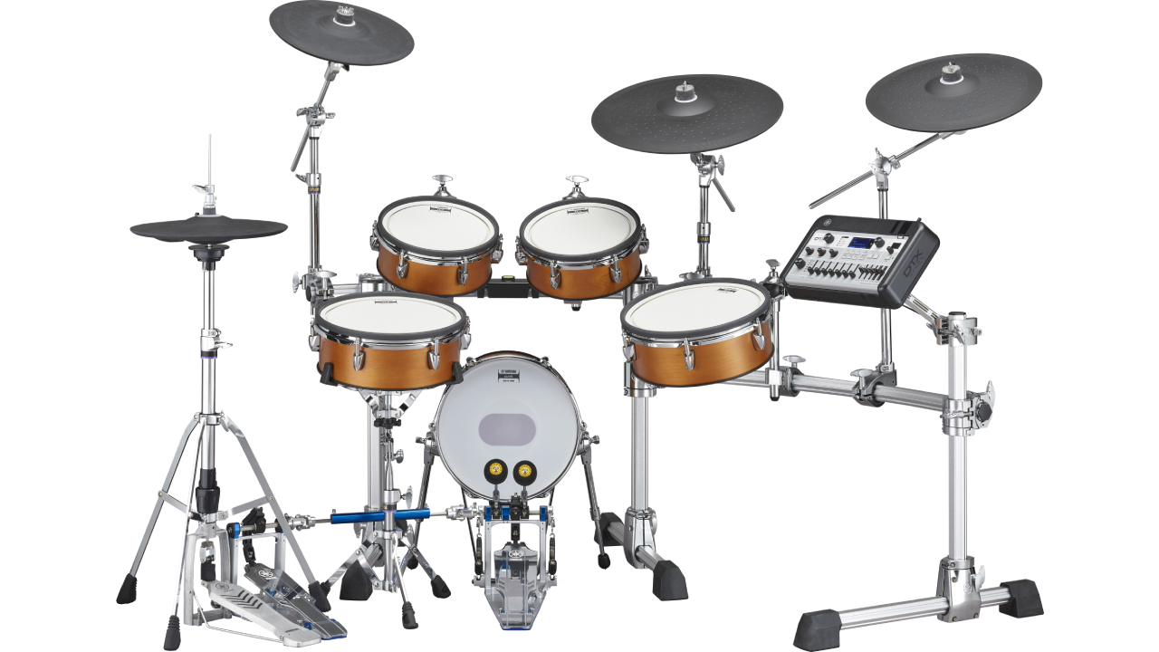 Yamaha DTX10 und DTX8 verbinden echtes Drum-Feeling mit erstklassigem Studio-Sound Yamaha DTX10 und DTX8 verbinden echtes Drum-Feeling mit erstklassigem Studio-Sound