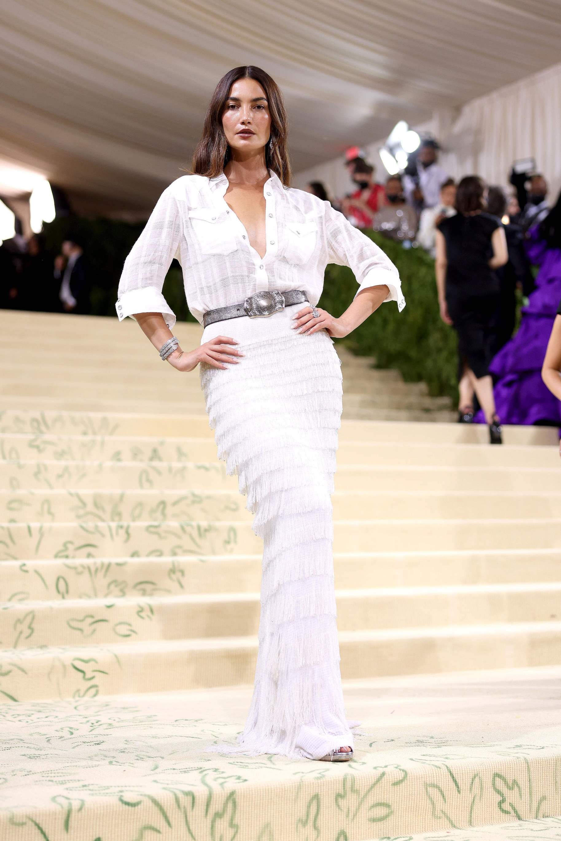 Lily Aldridge2021 Met Gala  Moroccanoil Celebrity HairstylistPhoto Credit: John Shearer (Bildquelle: