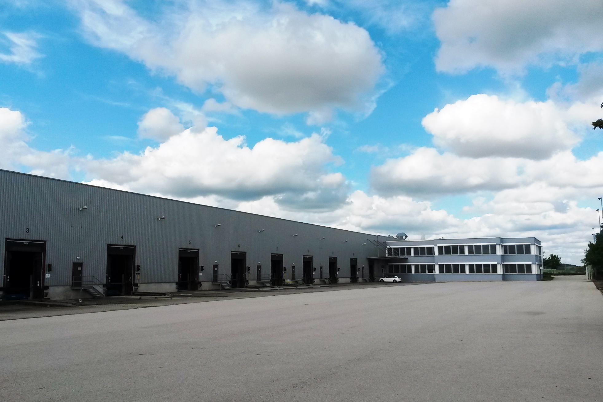 Die Logistikimmobilie in Freystadt verfügtüber eine Fläche von insgesamt 20.200 Quadratmetern. (Bild Die Logistikimmobilie in Freystadt verfügtüber eine Fläche von insgesamt 20.200 Quadratmetern. (Bild
