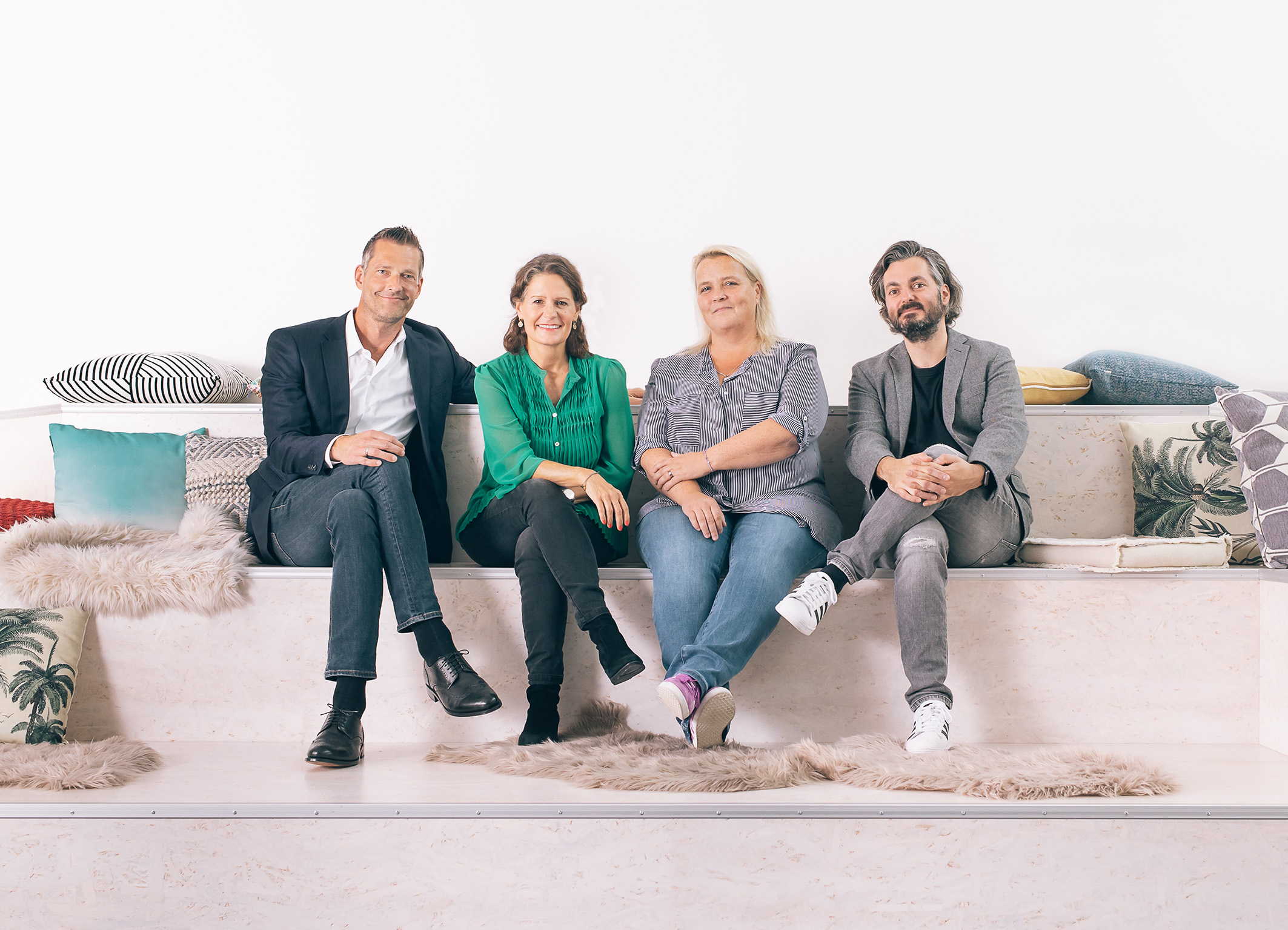 Jörn Langensiepen, Dr. Iris Heilmann,Susanne Hoffmann, Markus Neckar(v. l. n. r.) Jörn Langensiepen, Dr. Iris Heilmann,Susanne Hoffmann, Markus Neckar(v. l. n. r.)