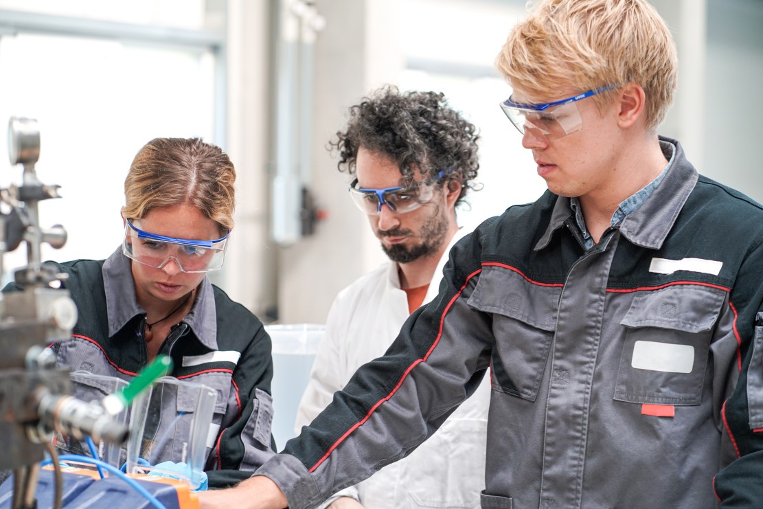 Batterieproduktion bei der Blackstone Technology GmbH