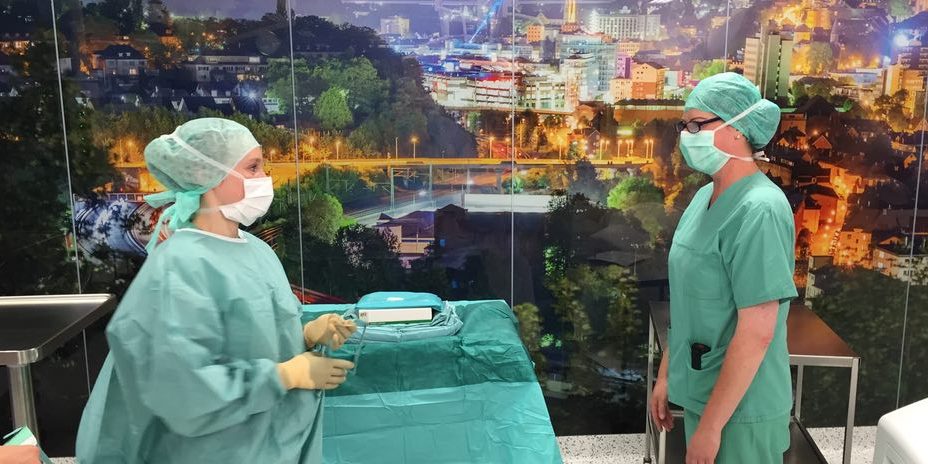 Die Schmerzen von Trigeminusneuralgie können mit einer OP nach Jannetta verbessert werden.