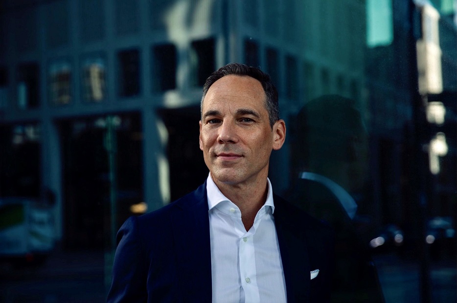 Jens Rüster zum Senior Vice President N Platform EMEA und Member of the Executive Commitee ernannt ( Jens Rüster zum Senior Vice President N Platform EMEA und Member of the Executive Commitee ernannt (