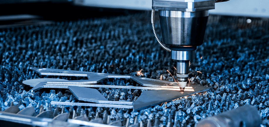 Laserschneiden von Metallblechen (Bildquelle: Creative Commons CC0)