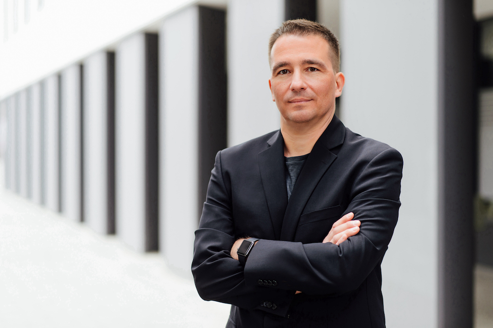 Berthold Glass ist Digitalisierungs-Experte und Macher des Top-Digitalisierer-Awards Berthold Glass ist Digitalisierungs-Experte und Macher des Top-Digitalisierer-Awards