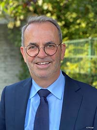 Dr. Boris Tasche ist Vorstandsvorsitzender des Industrieverbands Klebstoffe e. V. Foto: Privat Dr. Boris Tasche ist Vorstandsvorsitzender des Industrieverbands Klebstoffe e. V. Foto: Privat