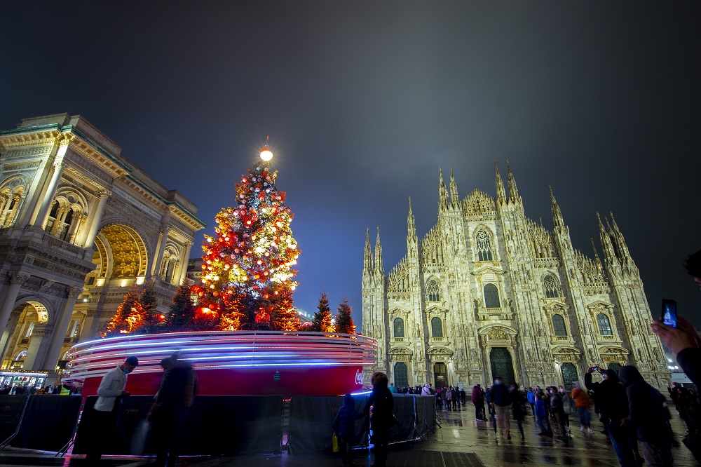 (Bildquelle: (c)Piazza Duomo_natale_credit Paolo Marchesi)