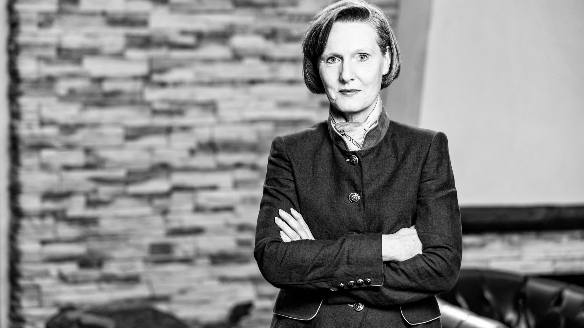Petra Lienhopüber emotionale Selbstkontrolle in Ausnahmesituationen Petra Lienhopüber emotionale Selbstkontrolle in Ausnahmesituationen