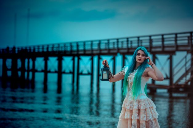 Schwarze Legenden an der Ostsee - Plage Noire am Weissenhäuser Strand (Bildquelle: Isabelle Le Favre Schwarze Legenden an der Ostsee - Plage Noire am Weissenhäuser Strand (Bildquelle: Isabelle Le Favre