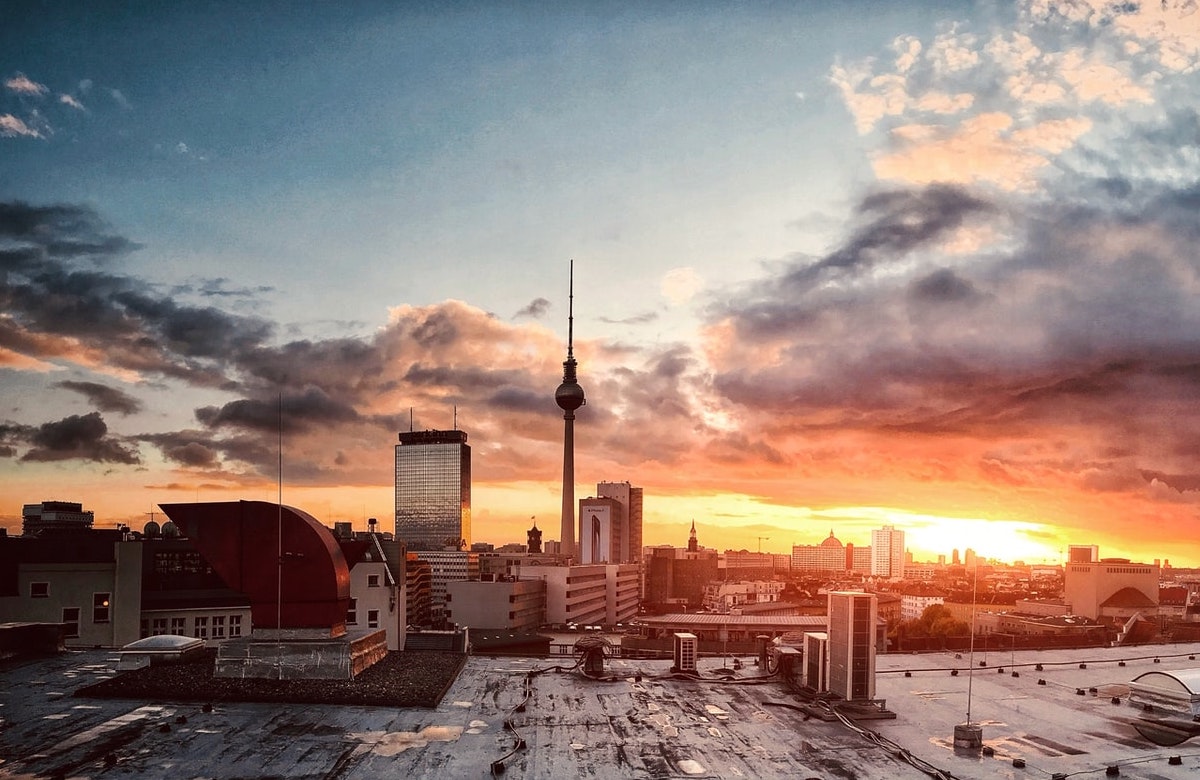 Renditeimmobilien in deutschen Großstädten (Bildquelle: Pexels) Renditeimmobilien in deutschen Großstädten (Bildquelle: Pexels)