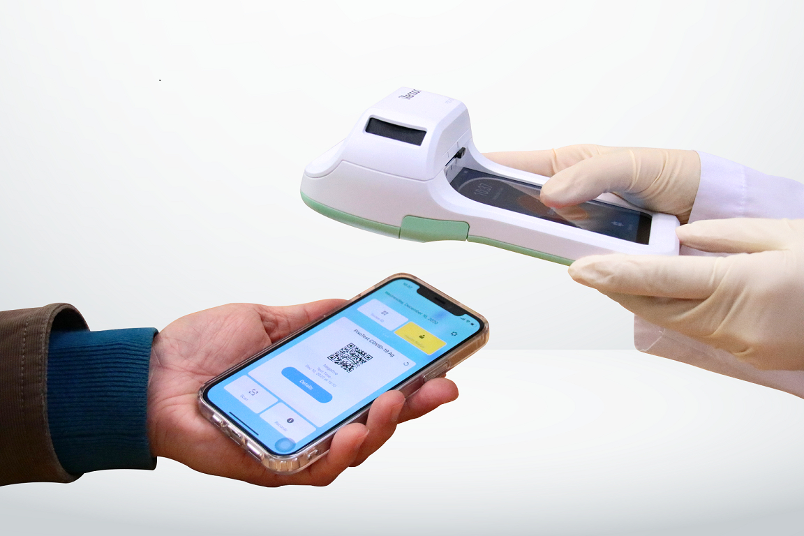 iXensor verwandelt Smartphone in Diagnosegerät (Bildquelle: iXensor) iXensor verwandelt Smartphone in Diagnosegerät (Bildquelle: iXensor)