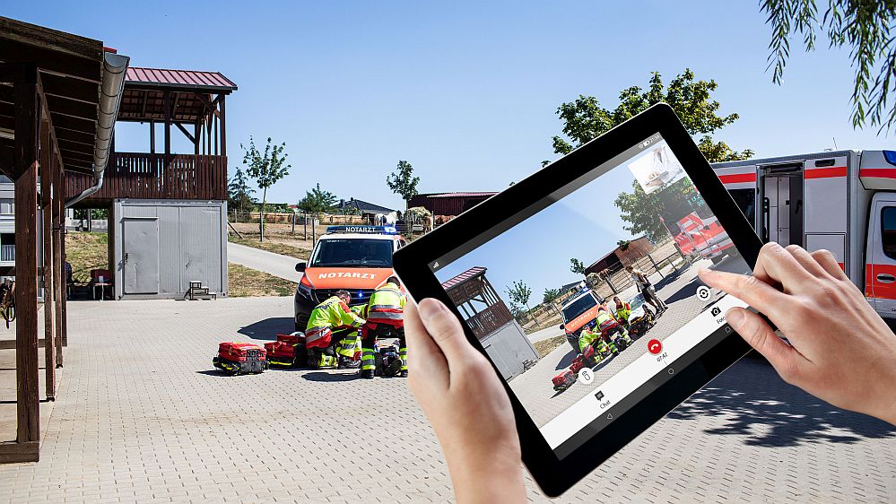 FTI Engineering Network setzt bei AVA Assistenz-System für Rettungskräfte auf NetModule