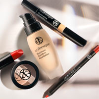 Simply beautiful - das neue arabesque Make-up