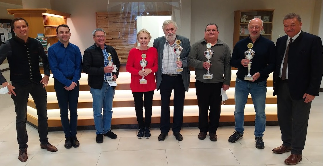 Siegerehrung beim 23. Jung-Senioren-Schach-Open Bad Griesbach 2021