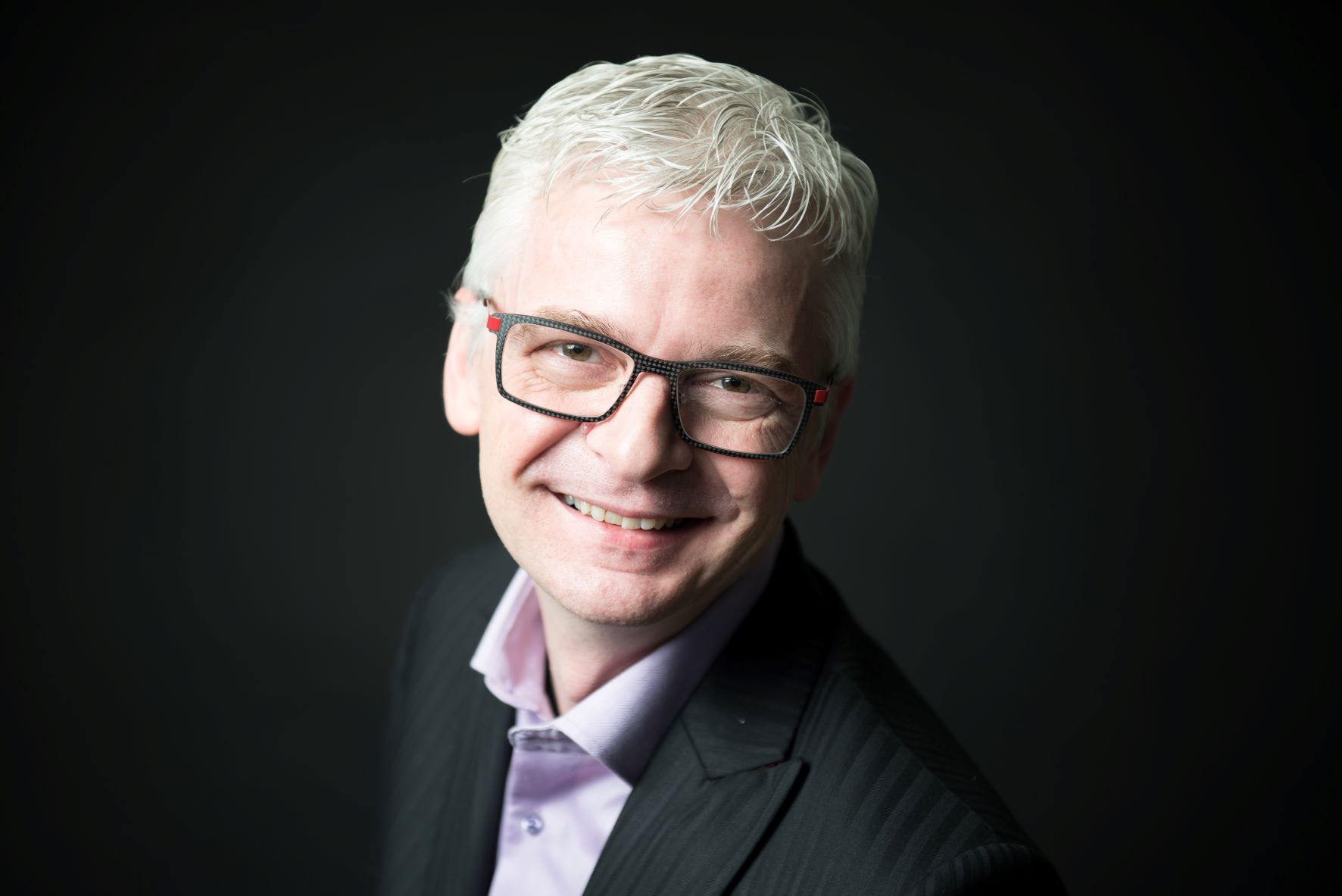 Stefan Häseli betreibt ein Trainingsunternehmen in der Schweiz. Stefan Häseli betreibt ein Trainingsunternehmen in der Schweiz.