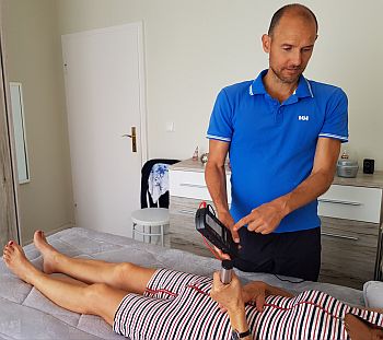 at-home Experte bei der Messung
