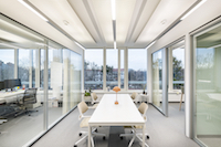 Gute Beleuchtung von Arbeitsstätten ist wichtig für Sicherheit und Gesundheit. Foto: licht.de/Siteco
