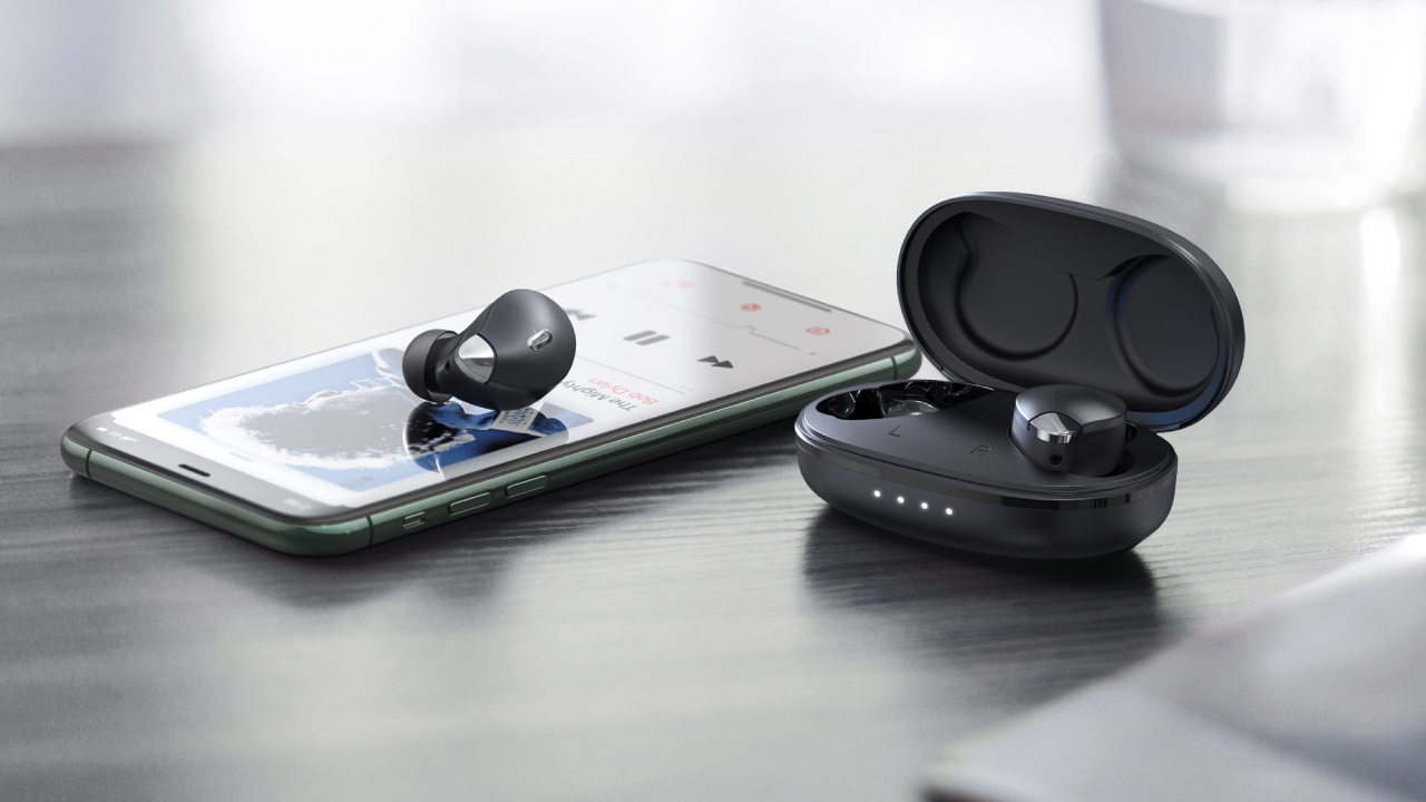 True-Wireless-Kopfhörer als klangstarkes Geschenk unter dem Weihnachtsbaum True-Wireless-Kopfhörer als klangstarkes Geschenk unter dem Weihnachtsbaum