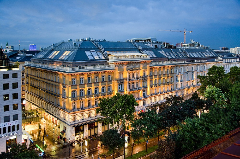 (Bildquelle: (c) Grand Hotel Wien exterior, IHG)