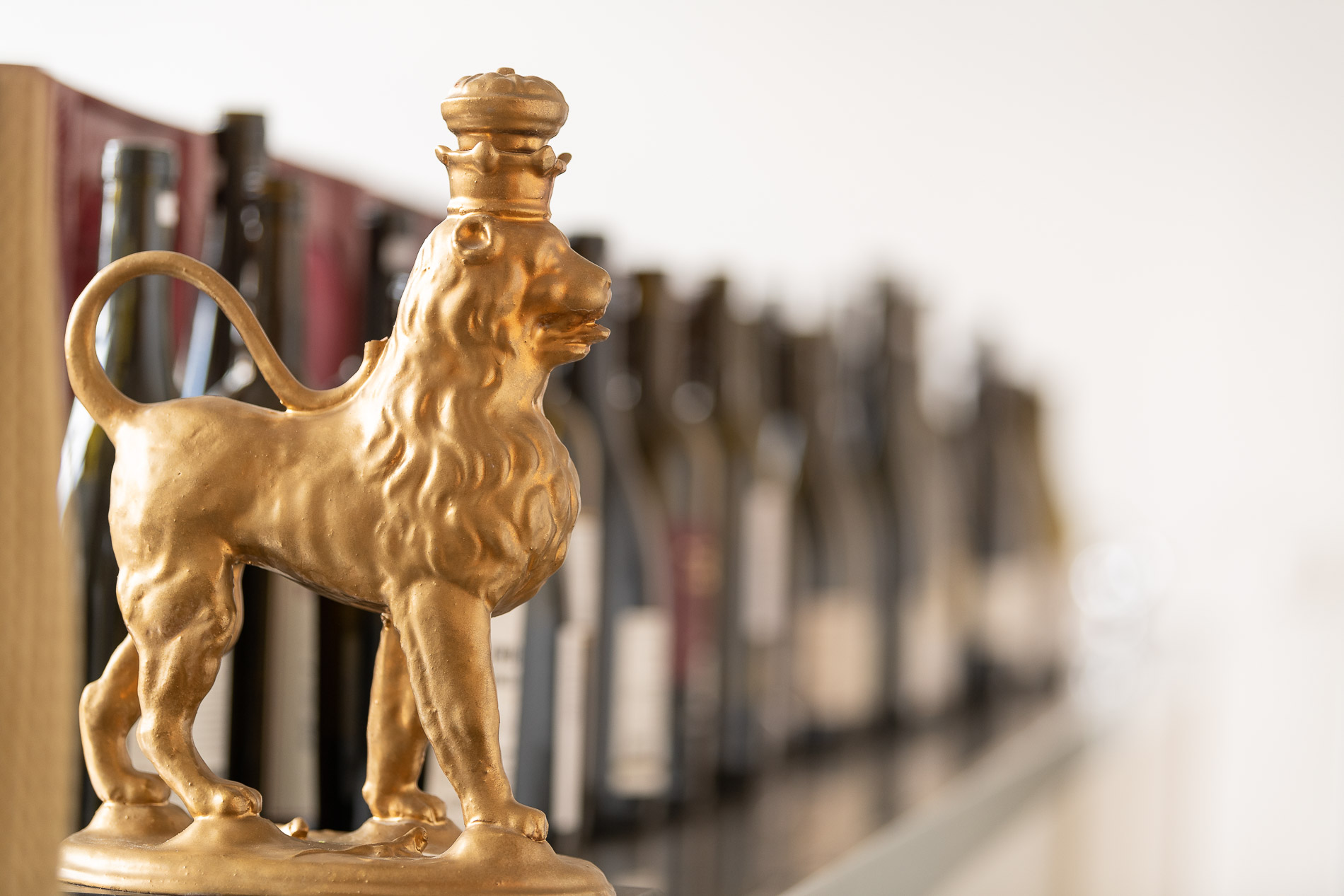 Vaihinger Löwe–Siegerpokal für den internationalen Preis für Lemberger, Blaufränkisch, Kékfrankos (Bildquelle: Bettina Meister) Vaihinger Löwe–Siegerpokal für den internationalen Preis für Lemberger, Blaufränkisch, Kékfrankos (Bildquelle: Bettina Meister)