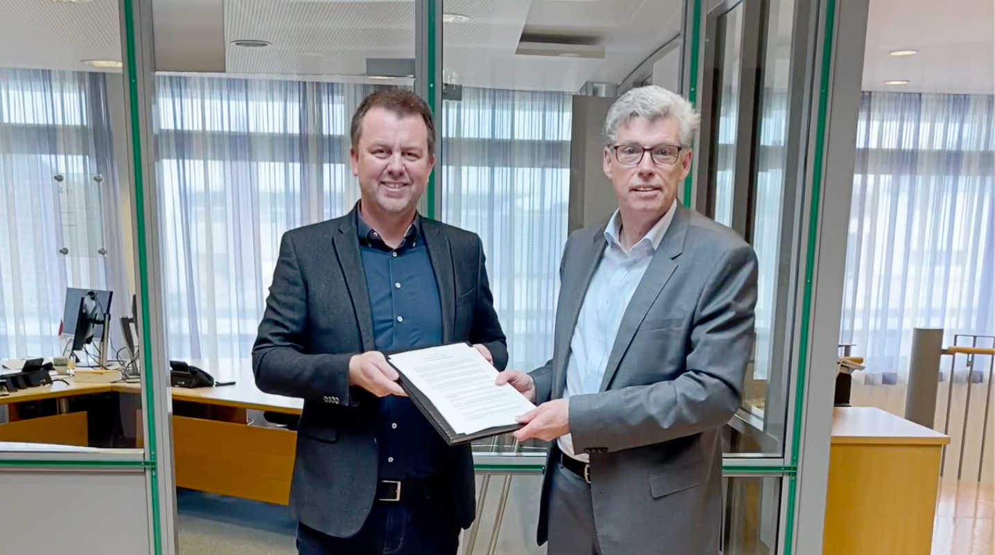 Manuel Wortmann, CEO basecom& desk.ly und Michael Büttner, CFO GROW Digital Group