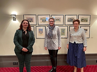 v.l.n.r.: Kathrin de Blois, Heike Cohausz und Christa Stein 