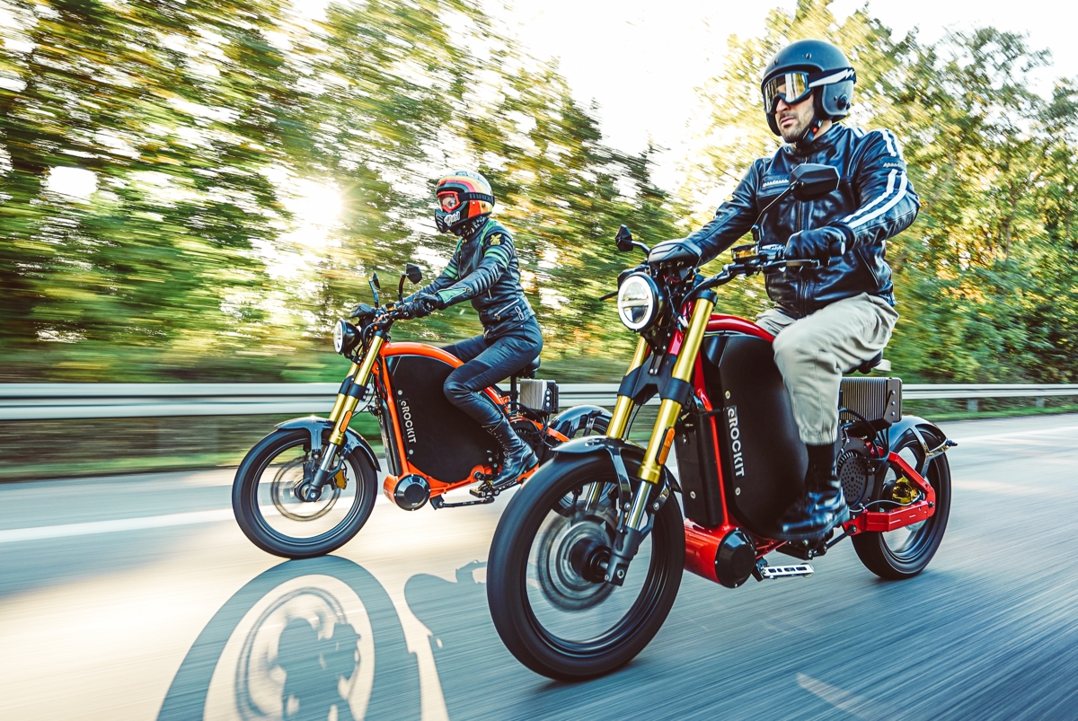 Das eROCKIT auf der Autobahn. (Foto: Sven Wedemeyer für eROCKIT) Das eROCKIT auf der Autobahn. (Foto: Sven Wedemeyer für eROCKIT)