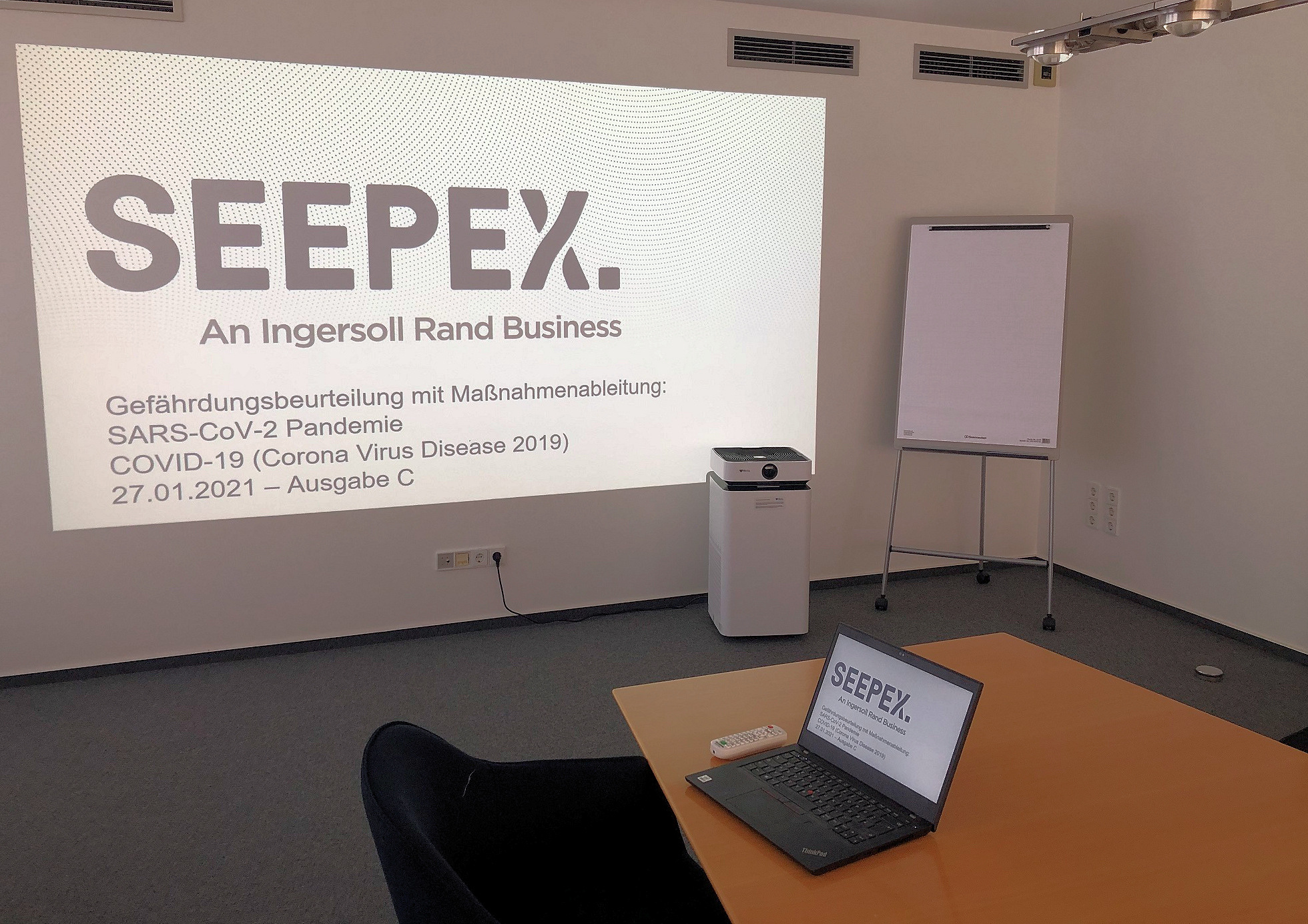 Seepex vertraut auf die mobilen Airdog-Luftreiniger. (Bildquelle: Seepex) Seepex vertraut auf die mobilen Airdog-Luftreiniger. (Bildquelle: Seepex)