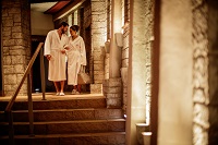 Gemeinsam die Seele baumeln lassen im Wellnessbereich (Posthotel Achenkirch) Gemeinsam die Seele baumeln lassen im Wellnessbereich (Posthotel Achenkirch)