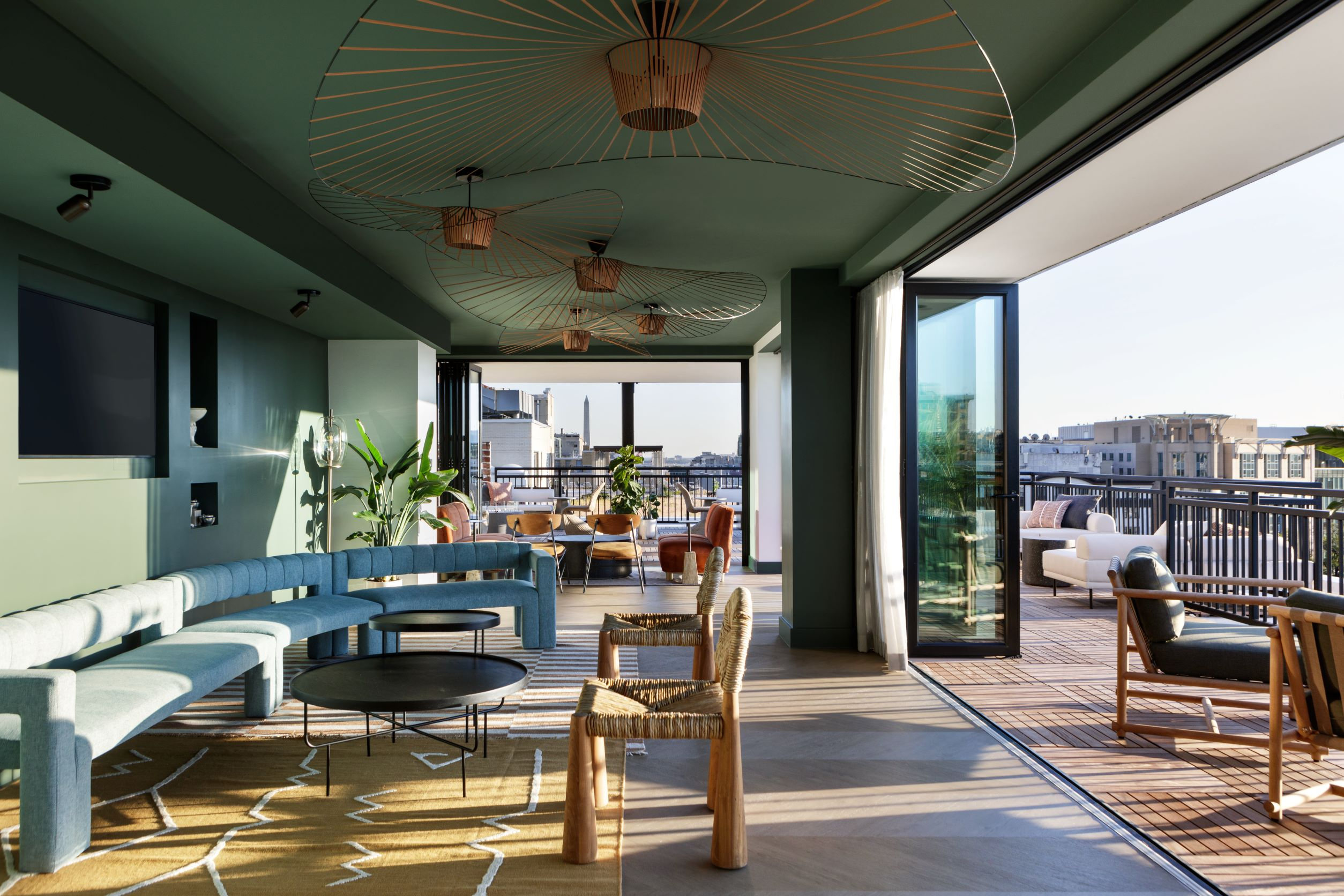Die Rooftop Bar Lady Bird im Kimpton Banneker Hotel in Washington, DC ist ein beliebter Treffpunkt. (Bildquelle: The Kimpton Banneker)