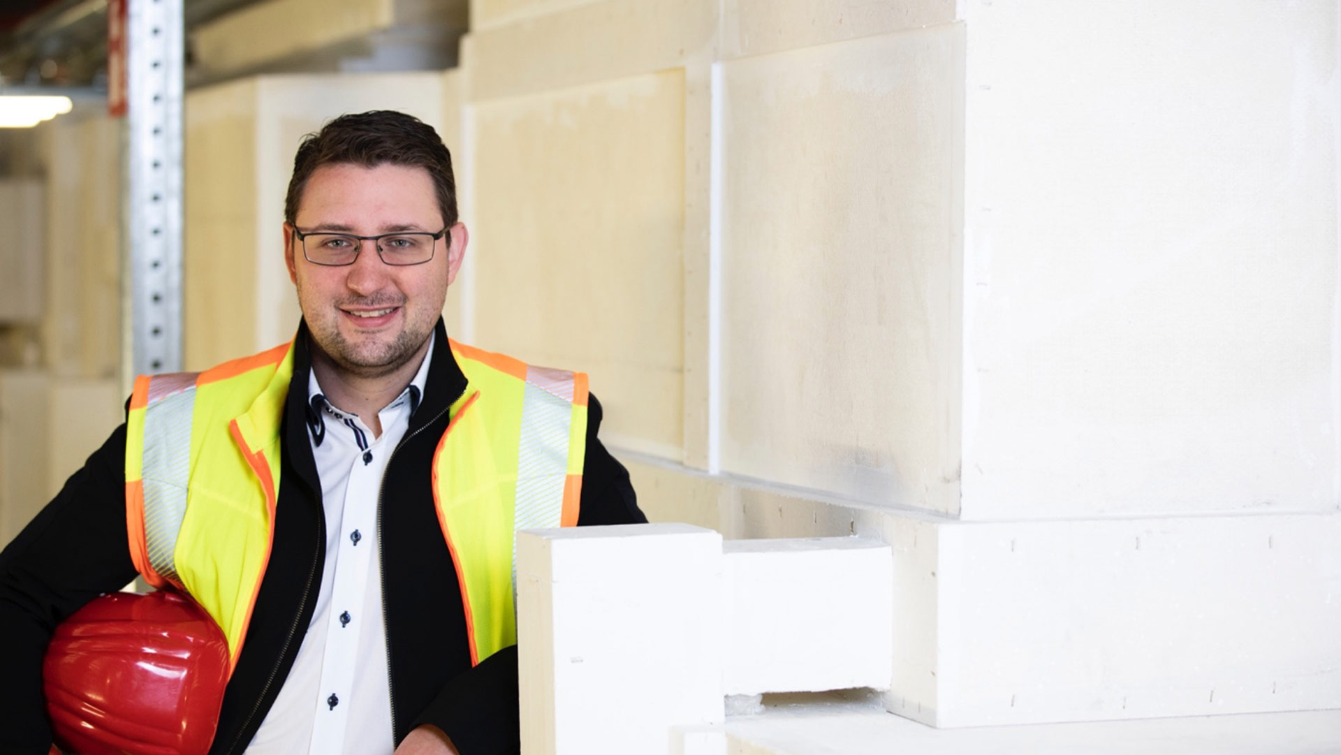 Tobias Potz, Experte für Gebäudeautomation und -technik,über den Aufbau und Inhalt einer Funktionsb Tobias Potz, Experte für Gebäudeautomation und -technik,über den Aufbau und Inhalt einer Funktionsb