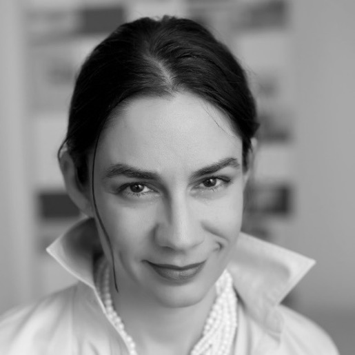 Alexandra Dinita, aktuelle Präsidentin von PRGN Alexandra Dinita, aktuelle Präsidentin von PRGN