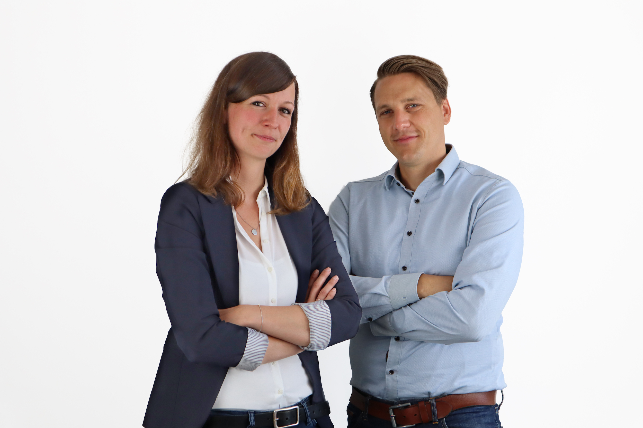 Caroline Muffert und Dr. Tim Eichler sind Gründer und Geschäftsführer des Bildungs-Start-ups Schreibmentoren. Caroline Muffert und Dr. Tim Eichler sind Gründer und Geschäftsführer des Bildungs-Start-ups Schreibmentoren.