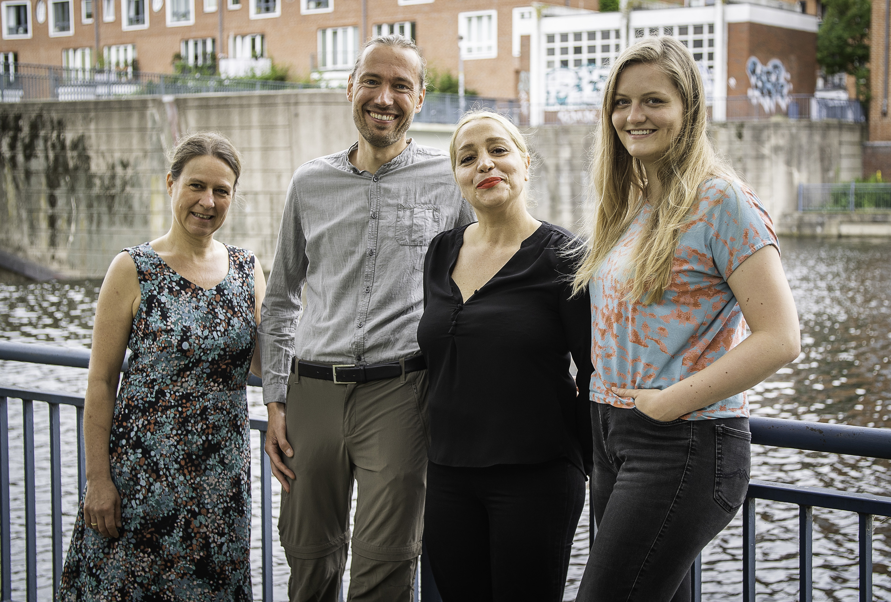 Inklupreneur Team: Antje Weber, Nils Dreyer, Özlem Cetin, Marlene Fragge (v. l.) Inklupreneur Team: Antje Weber, Nils Dreyer, Özlem Cetin, Marlene Fragge (v. l.)