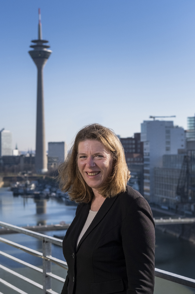 Elke Jacob ist Cluster Director of Sales& Marketing in den Courtyard by Marriott Düsseldorf Hotels (Bildquelle: Silvan Schäfer)