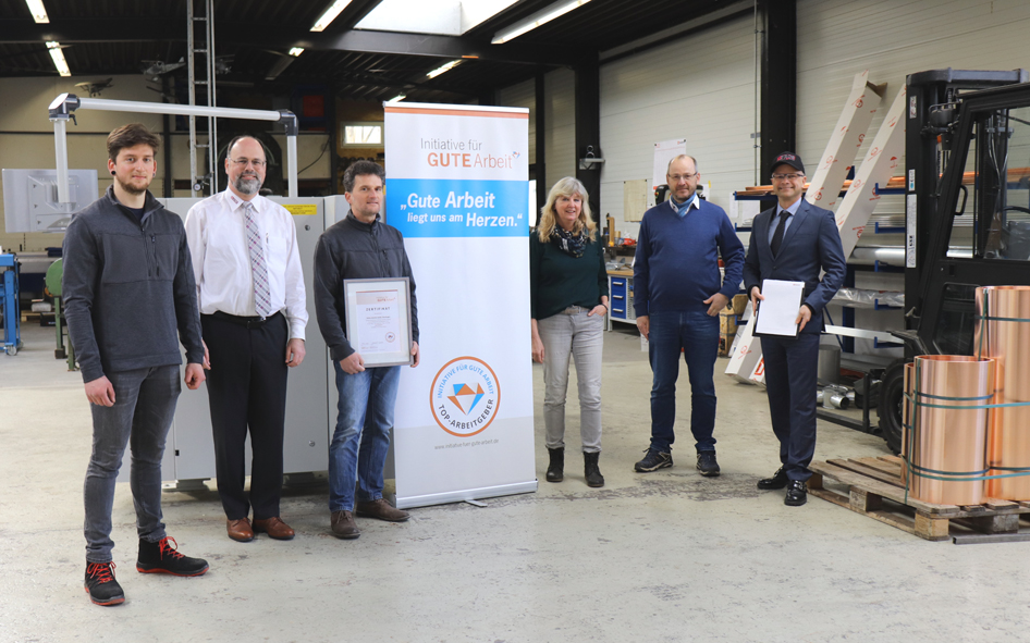 Stefan Künstle GmbH, zertifiziert als Top Arbeitgeber und investiert 150.000€in den Maschinenpark Stefan Künstle GmbH, zertifiziert als Top Arbeitgeber und investiert 150.000€in den Maschinenpark