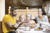 Kulinarische Genüsse für die ganze Familie (c) Daniela Jakob (Alpenrose - Familux Resort)