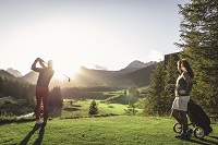 Traumhafte Morgenstimmung am Golfplatz Lech (c) Hotel Montafonerhof