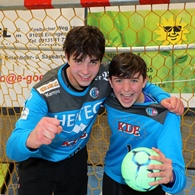 (JockiFoto, Erlangen): Mit viel Spaß und Können dabei, die beiden Torwarte der U15 des HC Erlangen (JockiFoto, Erlangen): Mit viel Spaß und Können dabei, die beiden Torwarte der U15 des HC Erlangen