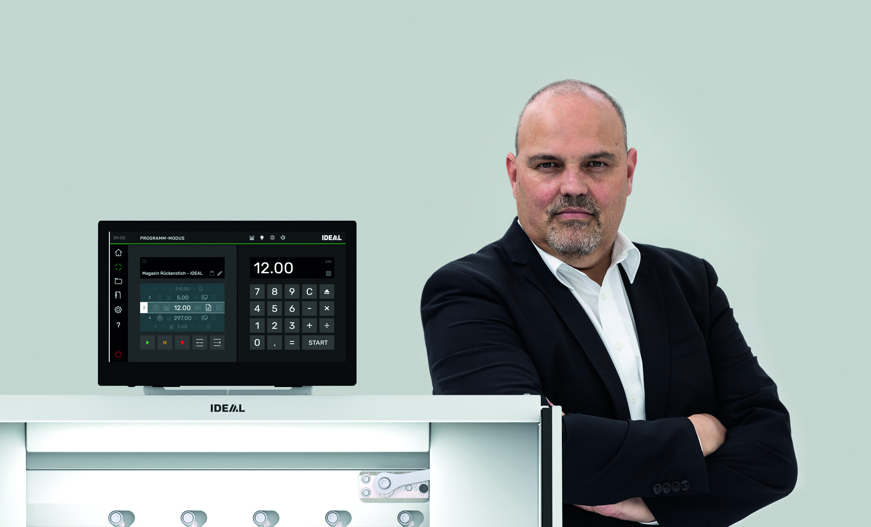 Interview zum neuen IDEAL-Stapelschneider THE 56 Interview zum neuen IDEAL-Stapelschneider THE 56