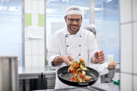 Bei Rebional wird frisch und in Bio-Qualität gekocht.