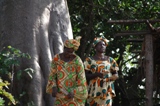 Tanzende Frauen in Gambia