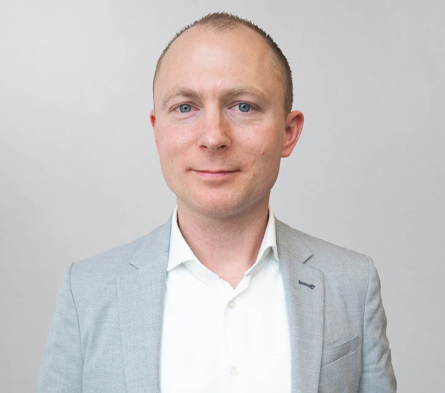 Peter Herr, Director Sales DACH bei Diligent Peter Herr, Director Sales DACH bei Diligent