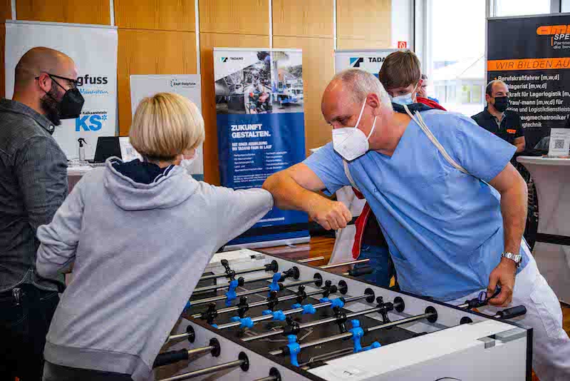 Berufsorientierung: Am 11. Mai 2022 findet der erste Stuttgarter Karriere Kick statt. (Bildquelle: Karriere Kick–Kivent GmbH)