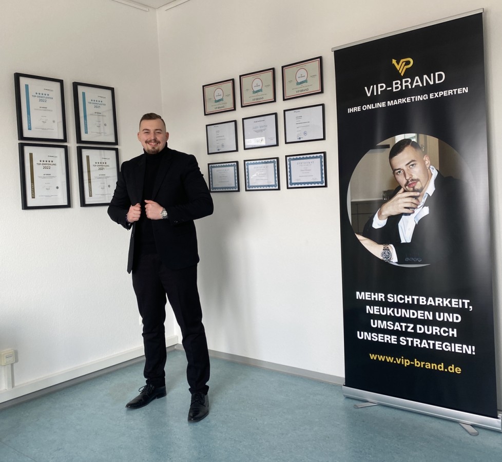 Daniel Herrmann Gründer und Geschäftsführer von VIP-BRAND aus Waldkraiburg (© VIP-BRAND) Daniel Herrmann Gründer und Geschäftsführer von VIP-BRAND aus Waldkraiburg (© VIP-BRAND)