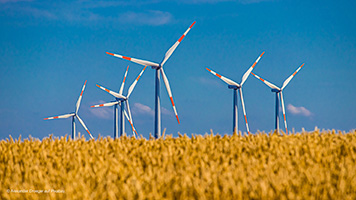 Strom aus Windkraftanlagen gehört zu den wichtigsten Stromquellen. Foto:Alexander Droeger_Pixabay