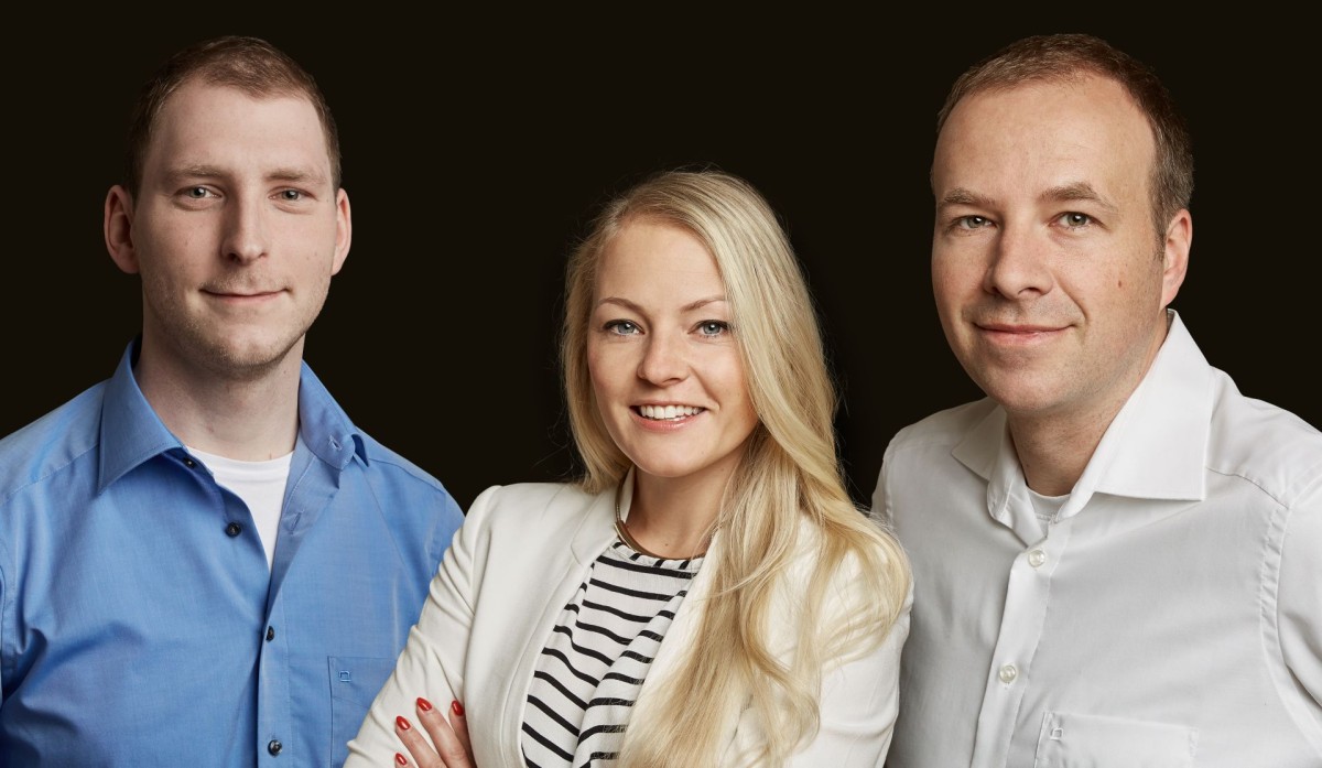 v.l.n.r.: Neues Führungstrio bei DOCUFY: COO Philipp Schulze, CEO Nadine Prill, CTO Dominik Haag (© DOCUFY GmbH) v.l.n.r.: Neues Führungstrio bei DOCUFY: COO Philipp Schulze, CEO Nadine Prill, CTO Dominik Haag (© DOCUFY GmbH)