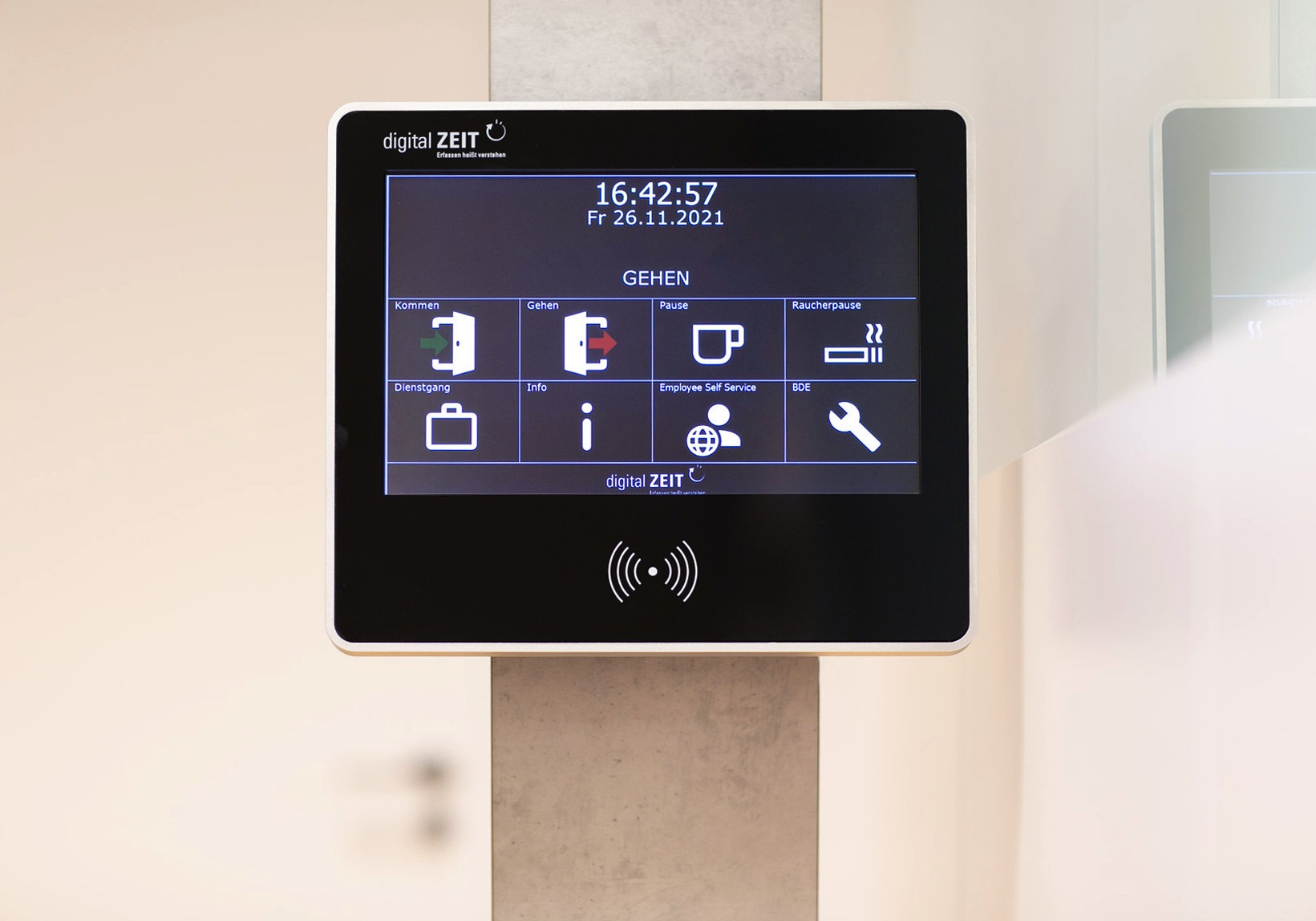 Das Multifunktionsterminal MFT409x bietet eine leicht bedienbare, intuitive Benutzeroberfläche. Das Multifunktionsterminal MFT409x bietet eine leicht bedienbare, intuitive Benutzeroberfläche.