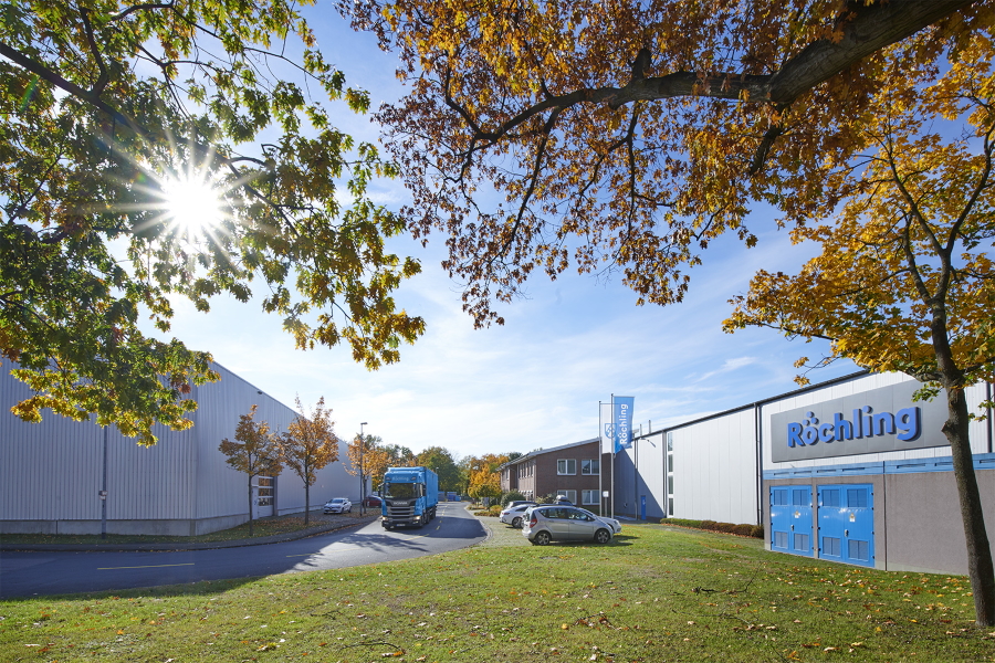 Röchling Industrial in Troisdorf wird neuer Mitmacher der Kunststoff-Initiative Bonn/Rhein-Sieg (Bildquelle: Röchling Industrial SE& Co. KG) Röchling Industrial in Troisdorf wird neuer Mitmacher der Kunststoff-Initiative Bonn/Rhein-Sieg (Bildquelle: Röchling Industrial SE& Co. KG)