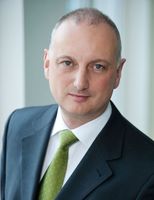 Seit 1993 ist Dr. Nikolas Stihl Geschäftsführer des Gartengeräte-Herstellers VIKING. Bild: VIKING Seit 1993 ist Dr. Nikolas Stihl Geschäftsführer des Gartengeräte-Herstellers VIKING. Bild: VIKING